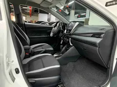2022 Toyota Yaris L Zhixuan X 1.5L CVT Leading Plus, белый — фото 9