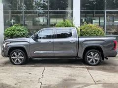 2022 Toyota Tundra 3.5T US Spec — фото 3