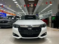 2022 Honda Crider 180Turbo CVT Luxury, белый — фото 2