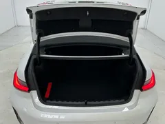 2023 BMW 3 Series 320Li M Sport Package, белый — фото 15