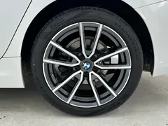 2023 BMW 3 Series 320Li M Sport Package, белый — фото 17