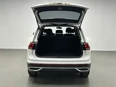 2022 Volkswagen Tiguan L 330TSI AT 2WD Smart Enjoy, белый — фото 11