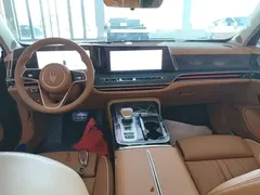 2025 Hongqi H9 2.0T 2WD Premium Luxury Business 5-seat, чёрный — фото 10