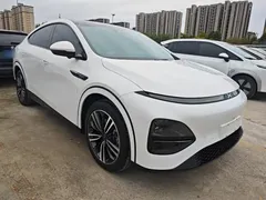 2023 Xpeng G6 755 Ultra Long Range Pro, белый — фото 4