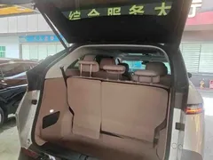2024 Xpeng X9 610 Long Range Pro — фото 6