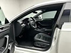 2023 Volkswagen CC 380TSI, белый — фото 9