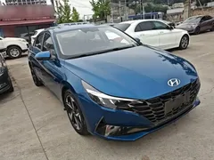 2021 Hyundai Elantra 1.5L CVT LUX Premium, синий — фото 4