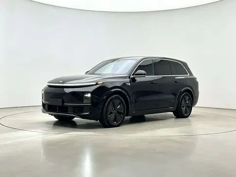 2023 Li Auto L8