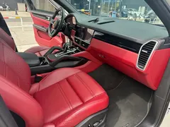 2022 Porsche Cayenne 3.0T Platinum — фото 7