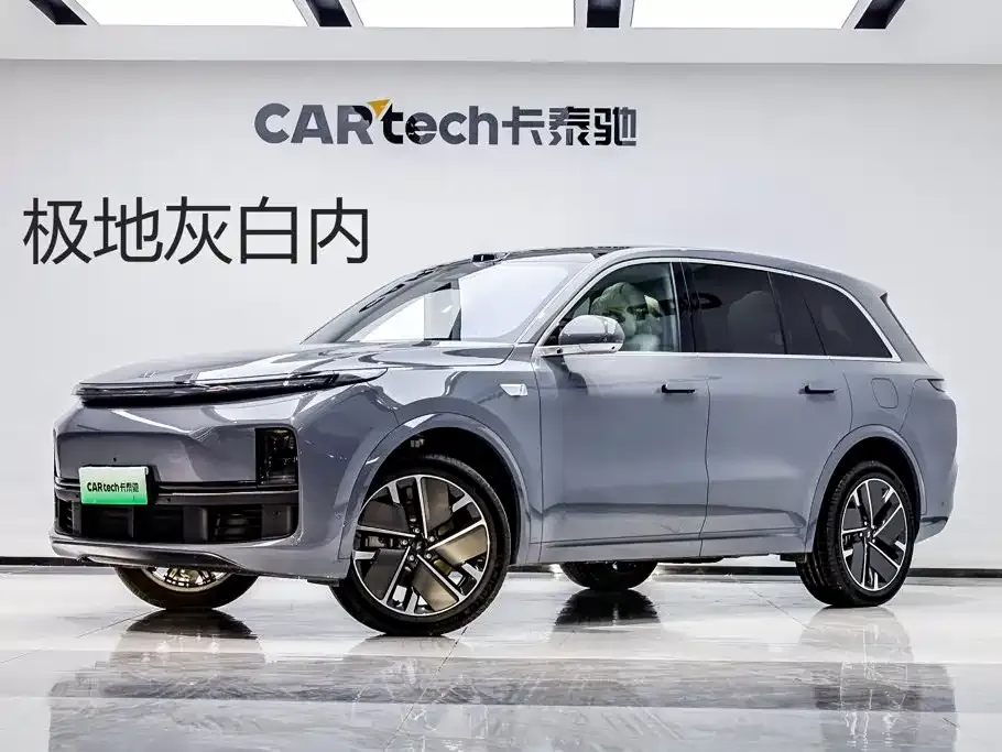 2025 Li Auto L8