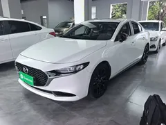 2023 Mazda 3 2.0L AT, белый — фото 2