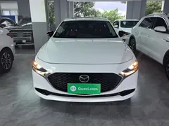 2023 Mazda 3 2.0L AT, белый — фото 3
