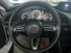 2023 Mazda 3 2.0L AT, белый — фото 11