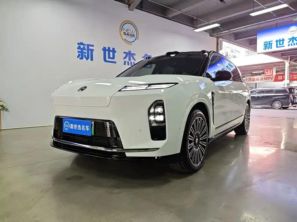 2026 Nio ES8 5-seat Executive Luxury