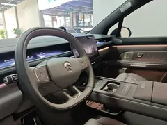 2026 Nio ES8 5-seat Executive Luxury, белый — фото 6