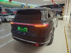 2026 Aito M7 EREV Ultra 4WD 5-seat 192-line Lidar, синий — фото 7