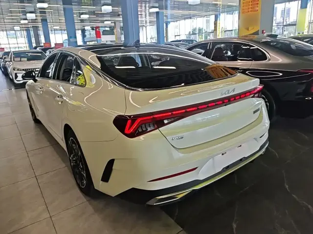 2021 Kia K5 270T CVVD