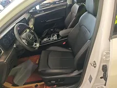 2021 Kia K5 270T CVVD, белый — фото 15