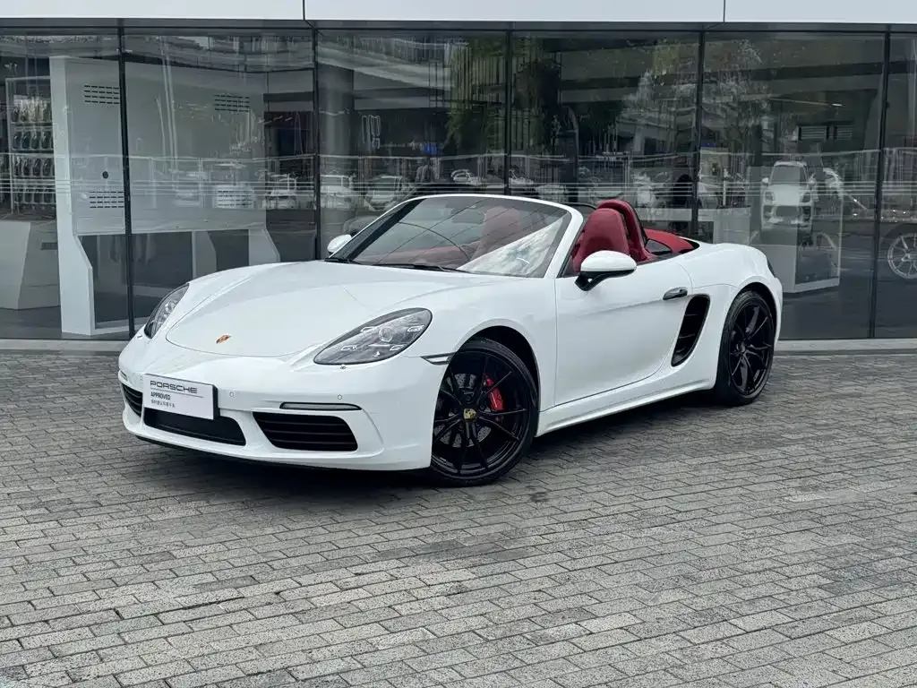 2022 Porsche 718 Boxster 2.0T