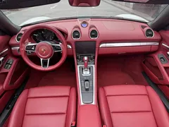 2022 Porsche 718 Boxster 2.0T, белый — фото 5