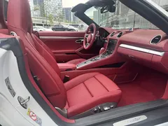 2022 Porsche 718 Boxster 2.0T, белый — фото 8