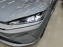 2025 BYD Qin L EV 545km Superior — фото 24