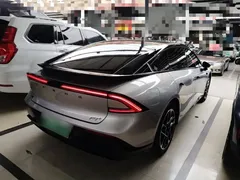 2024 Xpeng P7+ Long Range Max — фото 7