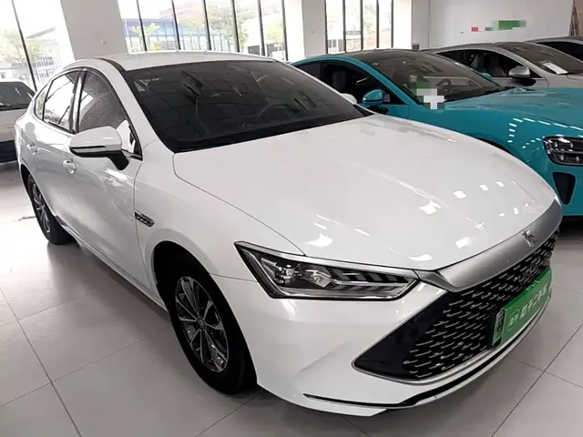 2021 BYD Qin PLUS DM-i PHEV 55km Premium