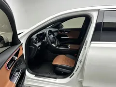 2023 Mercedes-Benz C-Class C 200 L Sport, белый — фото 9