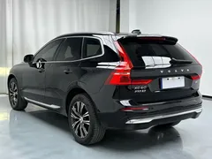 2022 Volvo XC60 4WD Luxury, чёрный — фото 3