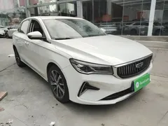 2022 Geely Emgrand 4th Gen 1.5L CVT Premium, белый — фото 4
