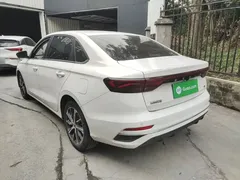 2022 Geely Emgrand 4th Gen 1.5L CVT Premium, белый — фото 5