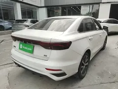 2022 Geely Emgrand 4th Gen 1.5L CVT Premium, белый — фото 7