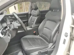 2022 Geely Emgrand 4th Gen 1.5L CVT Premium, белый — фото 15