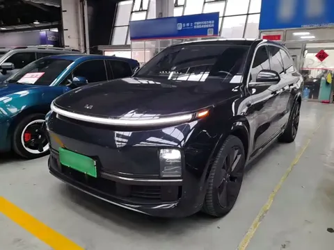2023 Li Auto L8 Air