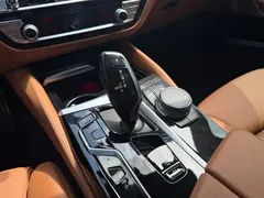 2021 BMW 6 Series GT 630i M Sport Package, белый — фото 23