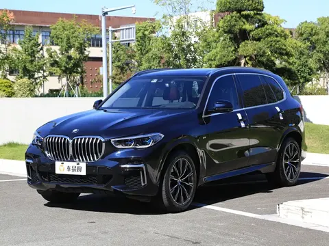 2022 BMW X5 30Li Premium M Sport Package