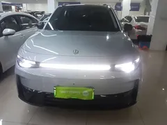 2024 Leapmotor C16 EREV 200 Premium — фото 3