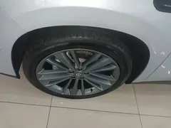 2024 Leapmotor C16 EREV 200 Premium — фото 23