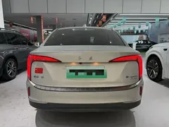 2024 Hongqi E-QM5 EV 610km Plus — фото 10
