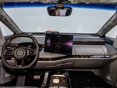 2025 Zeekr Mix Smart Driving, белый — фото 25