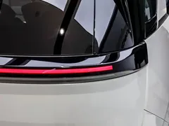 2025 Zeekr Mix Smart Driving, белый — фото 28
