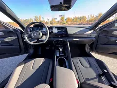 2022 Hyundai Elantra 1.5L CVT 20th Anniversary — фото 11