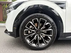 2025 Zeekr 7X 75kWh RWD Smart Driving, белый — фото 3