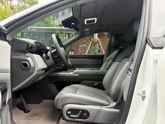 2025 Zeekr 7X 75kWh RWD Smart Driving, белый — фото 7