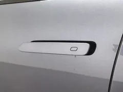 2024 BYD Seal PHEV 1.5L 121km Luxury — фото 18