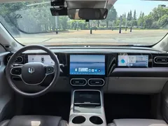 2023 Leapmotor C11 EV 500 Comfort — фото 6