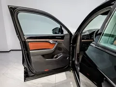 2021 Volkswagen Touareg 3.0TSI, чёрный — фото 8
