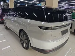 2025 Li Auto i8 Standard — фото 5