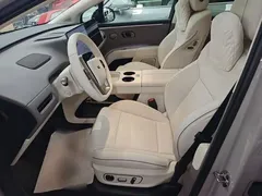 2025 Li Auto i8 Standard — фото 15